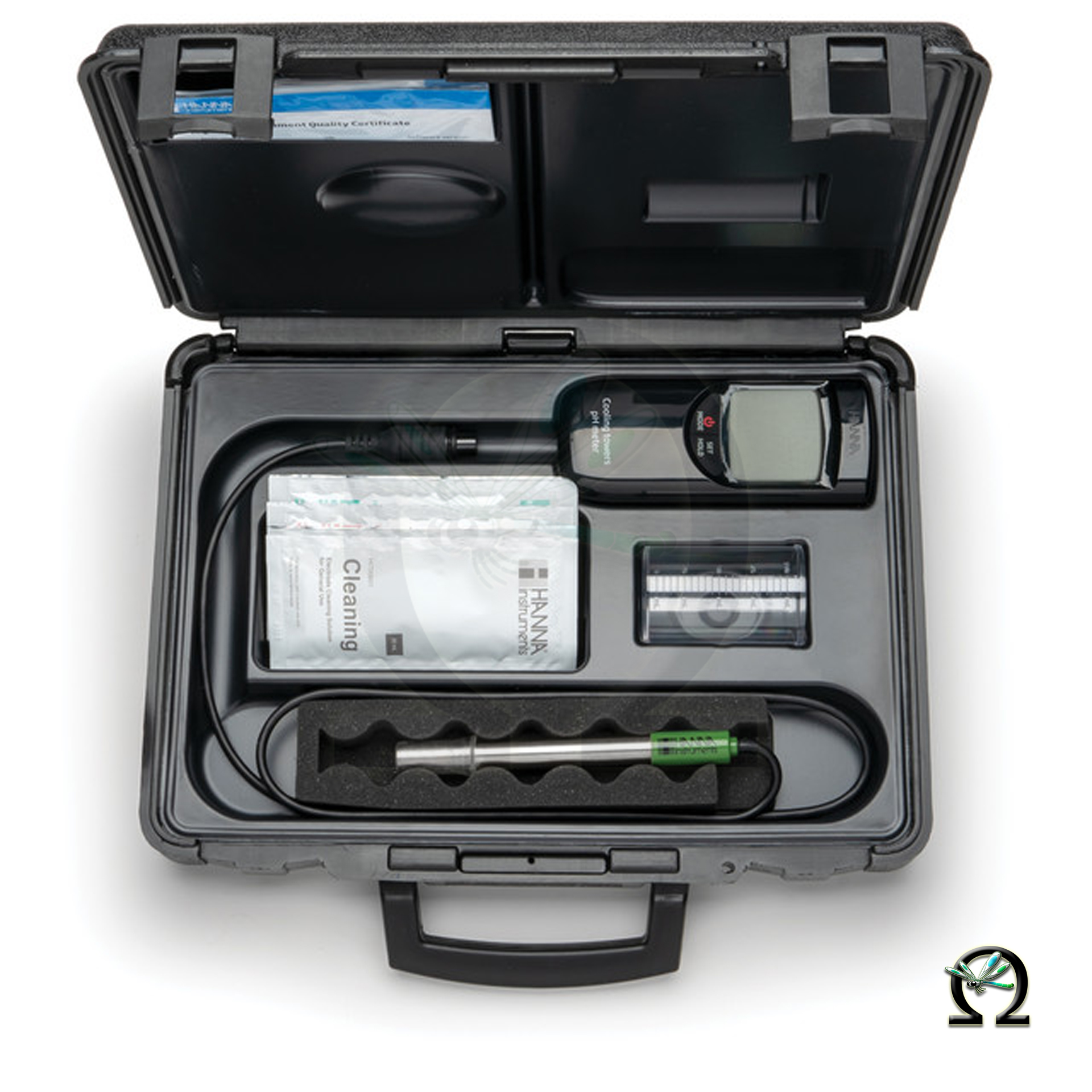 Das HI99141 Hanna pH-Messgerät für Messungen in Boiler und Kühltürmen wird mit nützlichem Zubehör im stabilen Transportkoffer geliefert